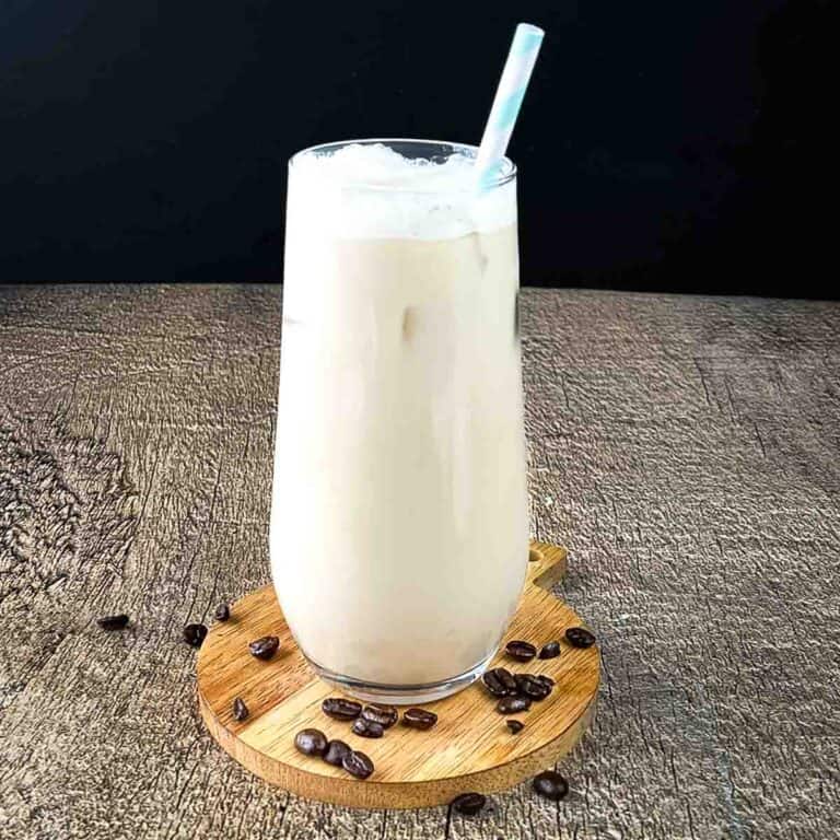 Best Vanilla Iced Coffee – Starbucks Copycat